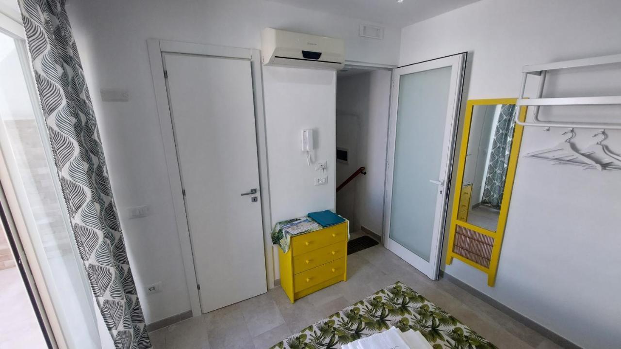 Dimora Altomare Holiday Suites - Locazione Turistica Полиньяно-а-Маре Экстерьер фото